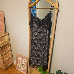 Flower & Lace. Midi super light dress.